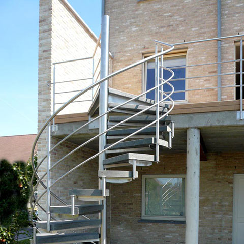 escalier hélicoïdal pour l'extérieur